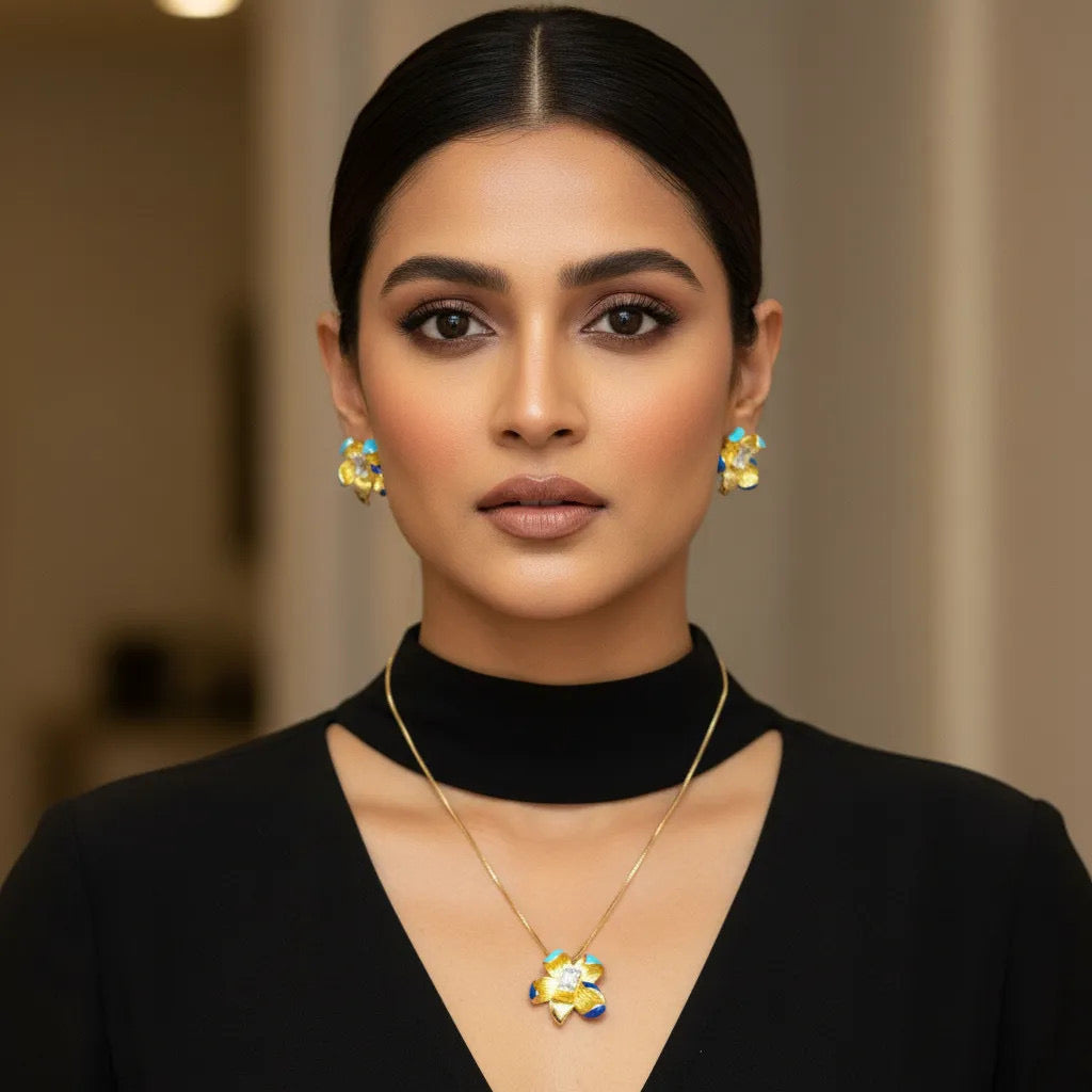 GOLD TONE FLORAL PENDENT SET (product code-067)