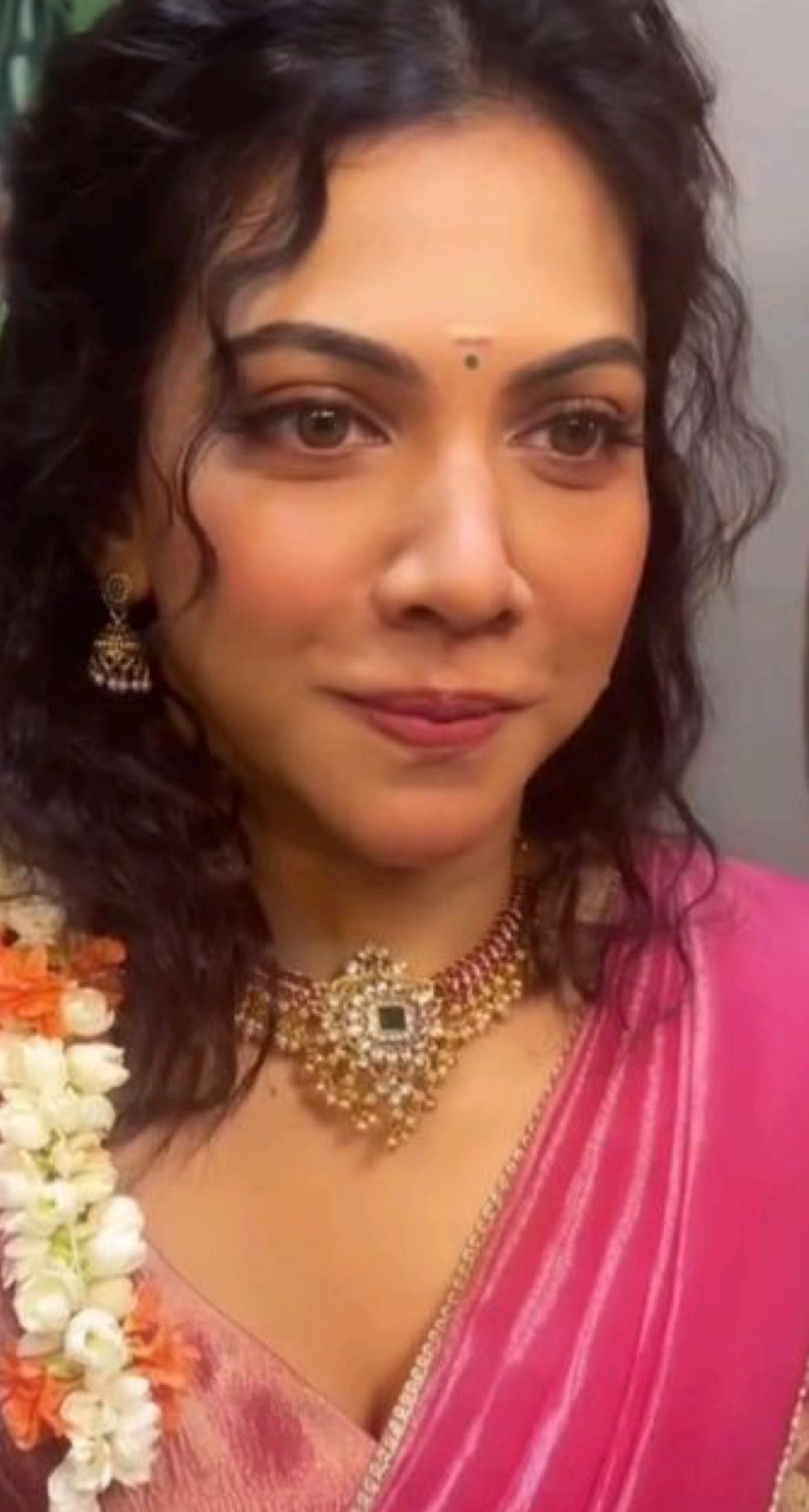 RED TRADITIONAL KANTI NECKLACE SET (product code 002)