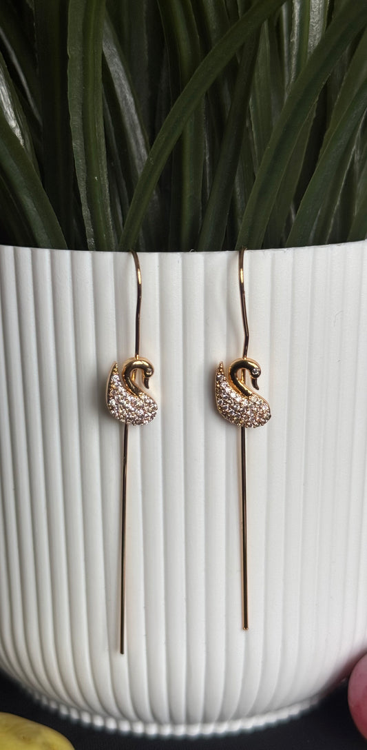 DUCK DIAMOND DEW EARCUFFS (product code-099)