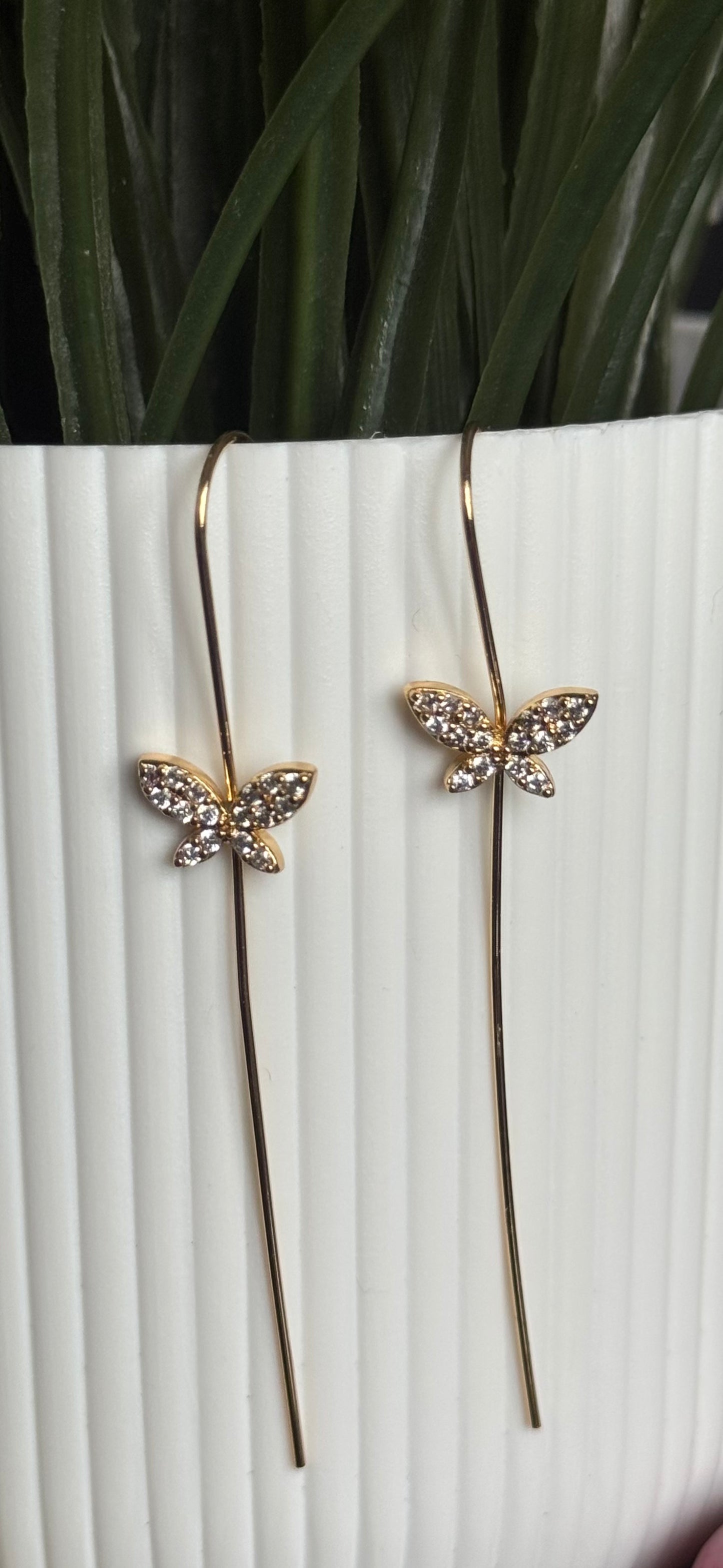 BUTTERFLY DIAMOND DEW EARCUFFS (product code-093) (Copy)