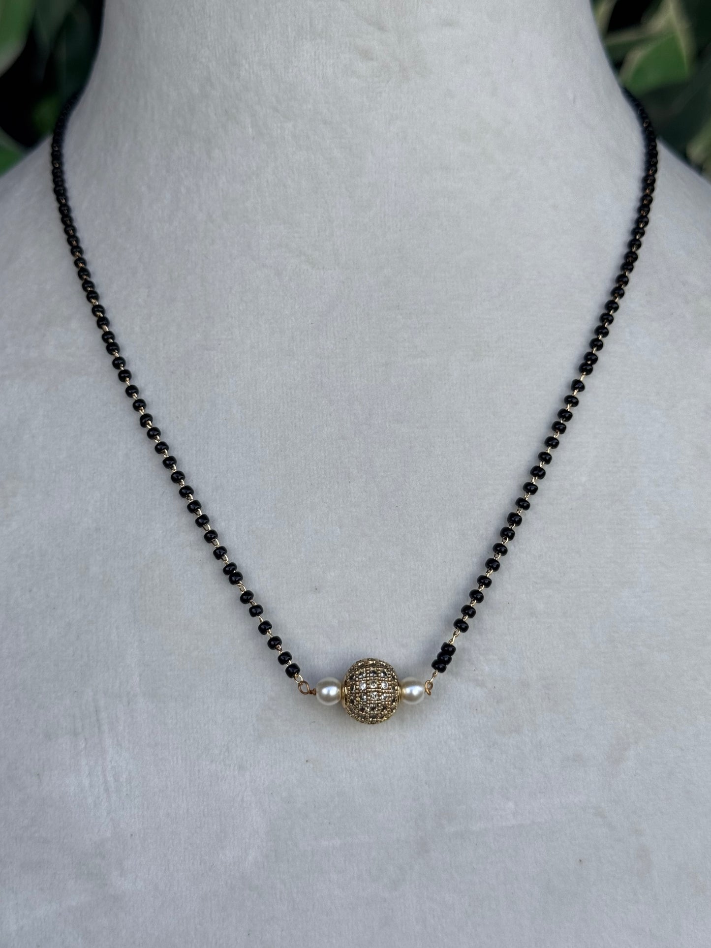KARIMANI BALL PENDENT CHAIN (product code-010)