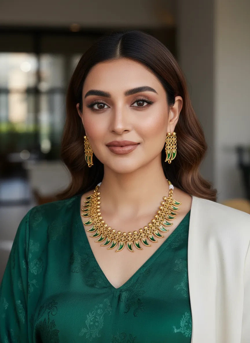 GREEN PALAKA NECKLACE SET (product code-043)